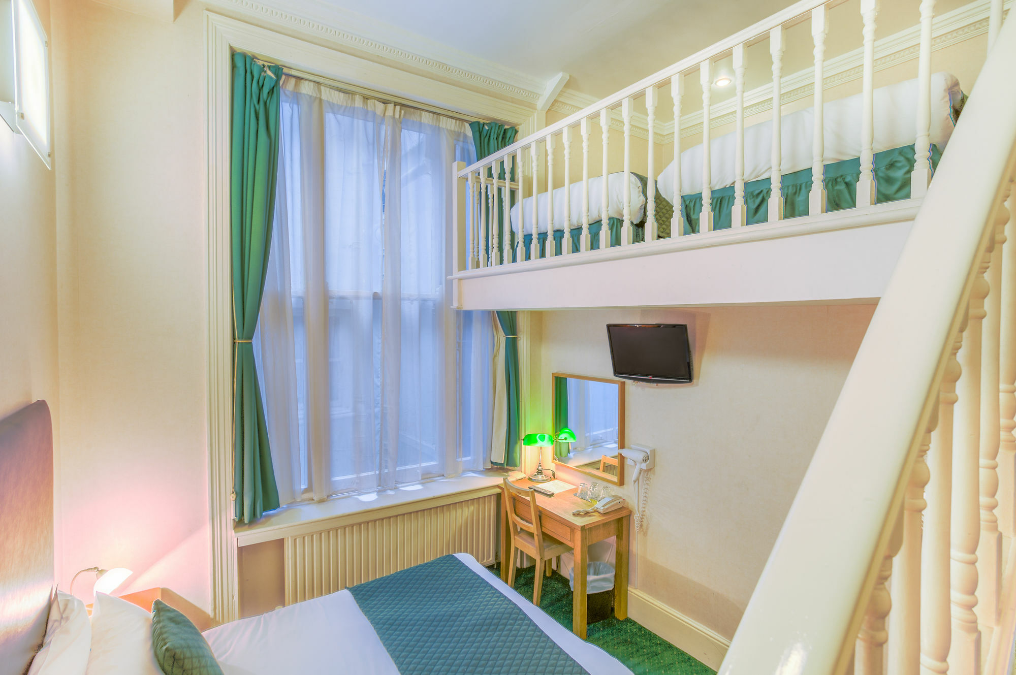 London Town Hotel Luaran gambar