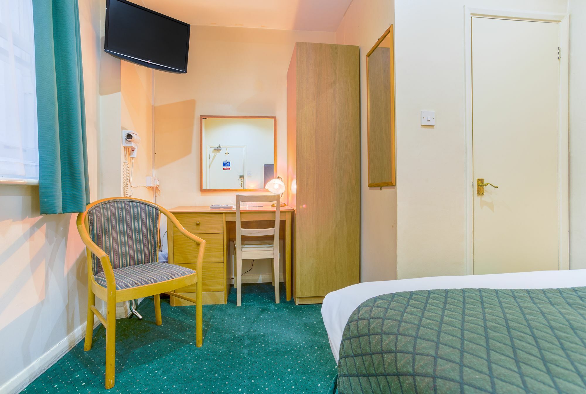 London Town Hotel Luaran gambar